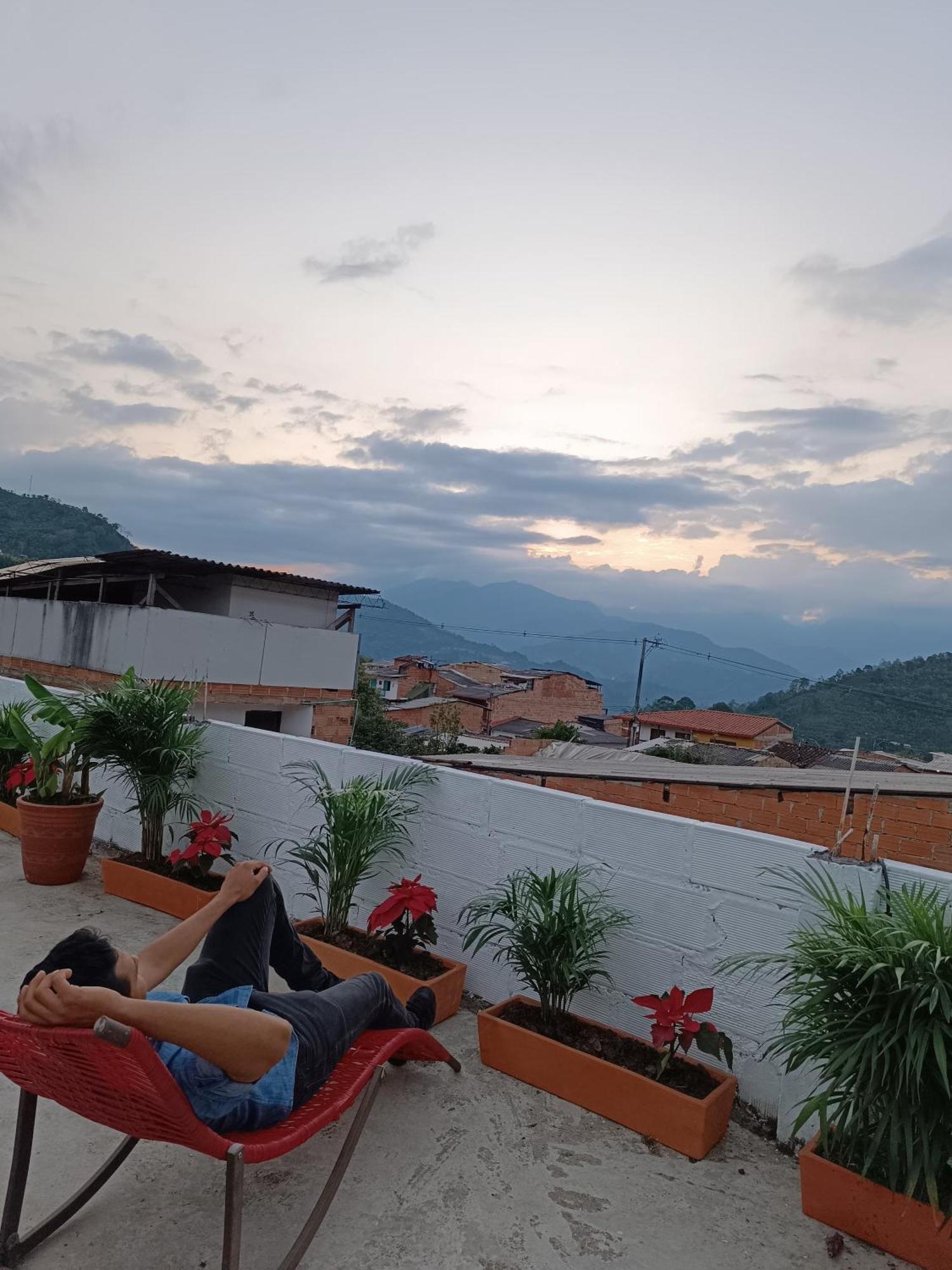 Magic Jardin Hostel - Patio, Balcony & Rooftop Екстериор снимка