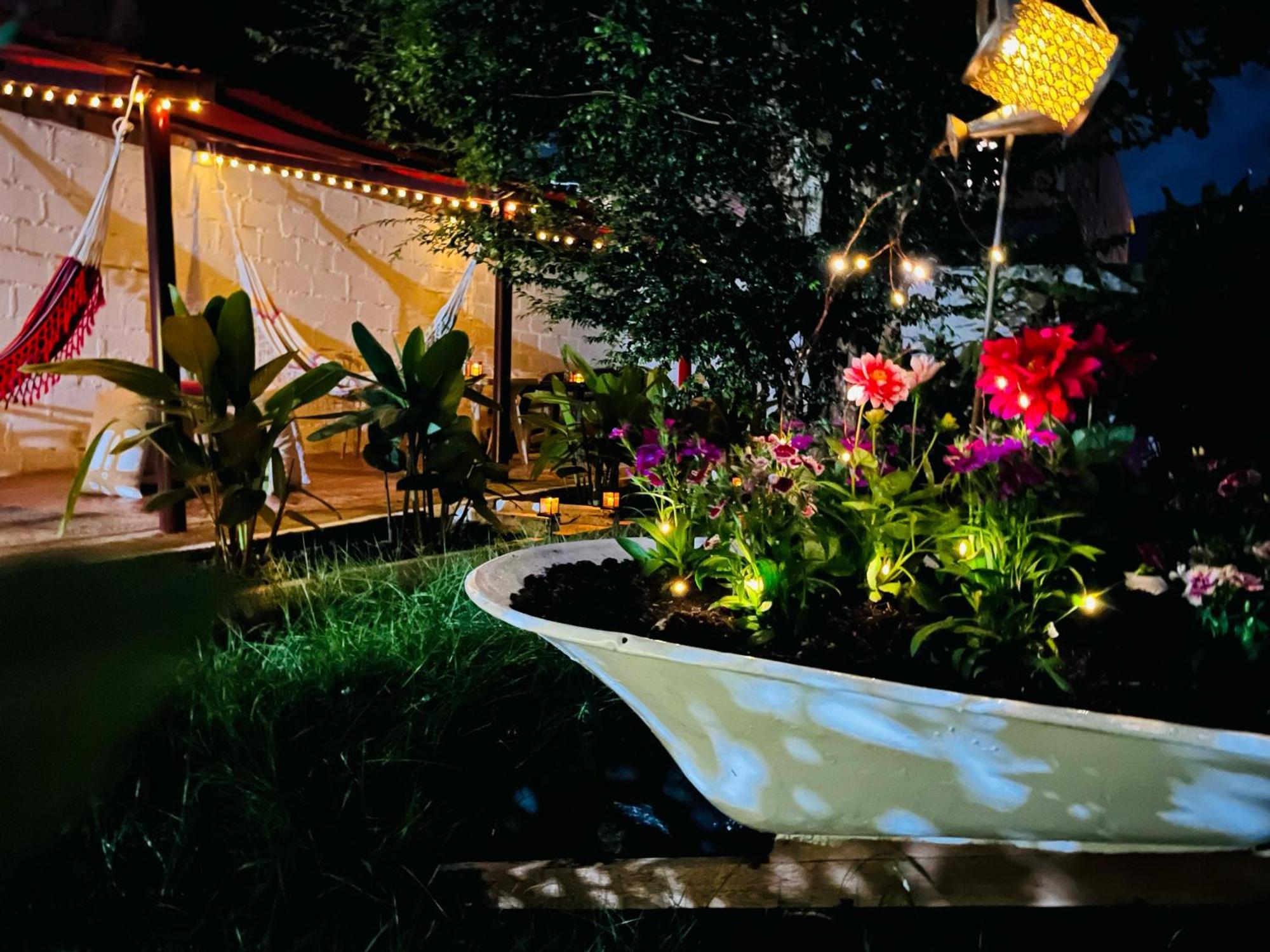 Magic Jardin Hostel - Patio, Balcony & Rooftop Екстериор снимка